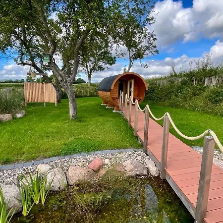 „waschkoeoek“ - Hof Muehlenkoppel * Hasselberg